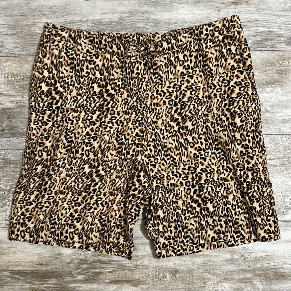 Chico’s cheetah print linen pull on shorts